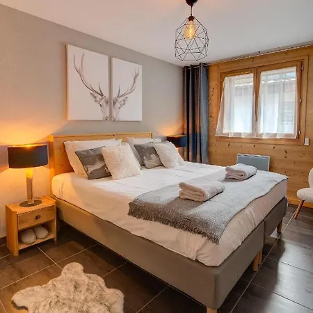 Aiguille De Chamonix, Alpes Agency, Chamonix, Sleeps 4