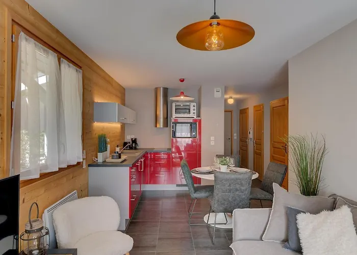 Apartment Aiguille De Chamonix, Alpes Agency, Central Chamonix, Sleeps 4 Appartamento *