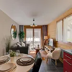 Aiguille De Chamonix, Alpes Agency, Chamonix, Sleeps 4 Apartment Chamonix